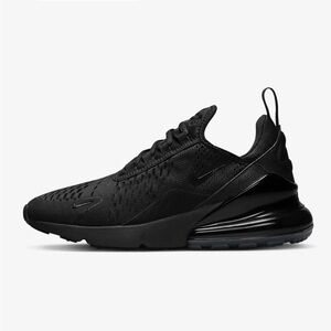 Nike Air Max 270
Women's Shoes Size 7.5